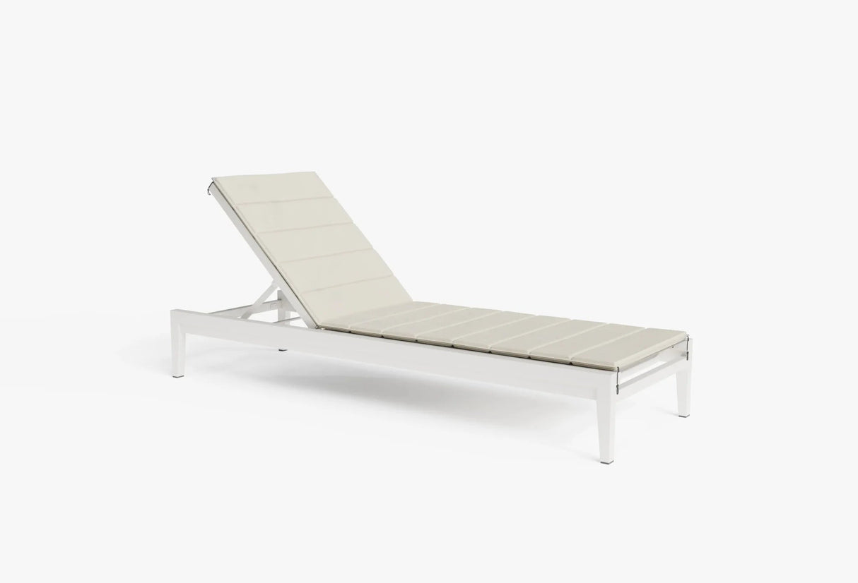 Aluminum Outdoor Core Chaise Lounge - Grand Alfresco