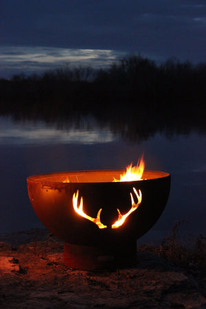 Antlers Fire Pit - Grand Alfresco