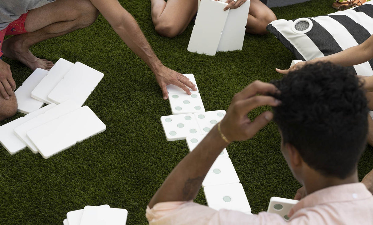 Ledge Lounger Dominoes - Grand Alfresco