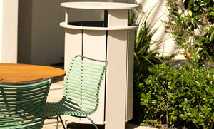 Ledge Lounger Mainstay Round Trash Bin - Grand Alfresco