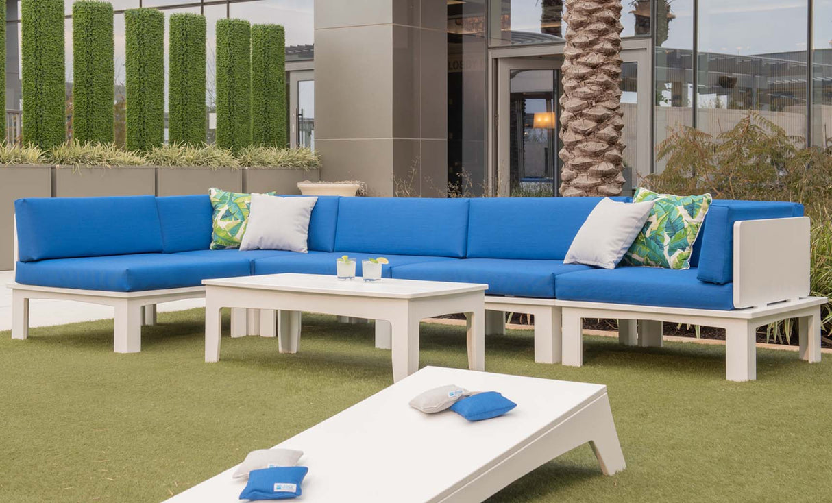 Ledge Lounger Mainstay Sectional Middle - Grand Alfresco