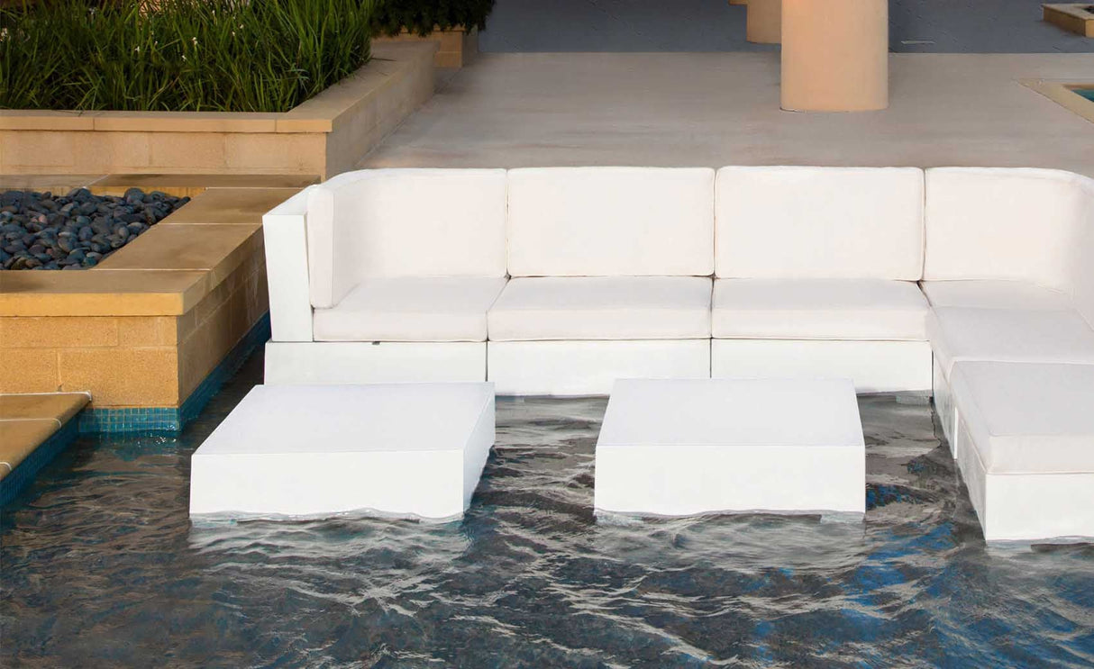 Ledge Lounger Signature Sectional Endcap - Grand Alfresco