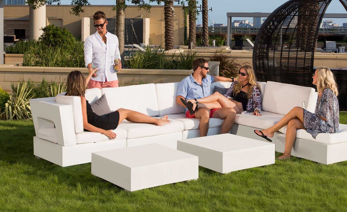 Ledge Lounger Signature Sectional Endcap - Grand Alfresco