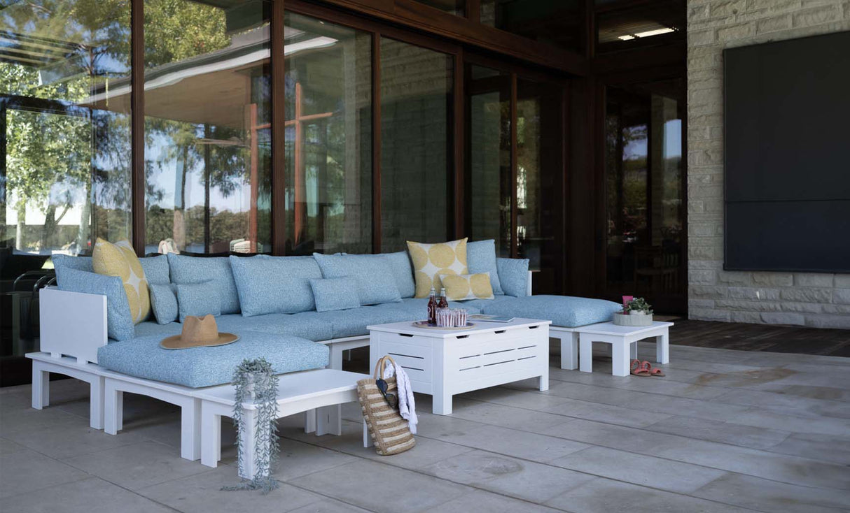 Ledge Loungers Mainstay Sectional Relaxed Full Endcap - Grand Alfresco