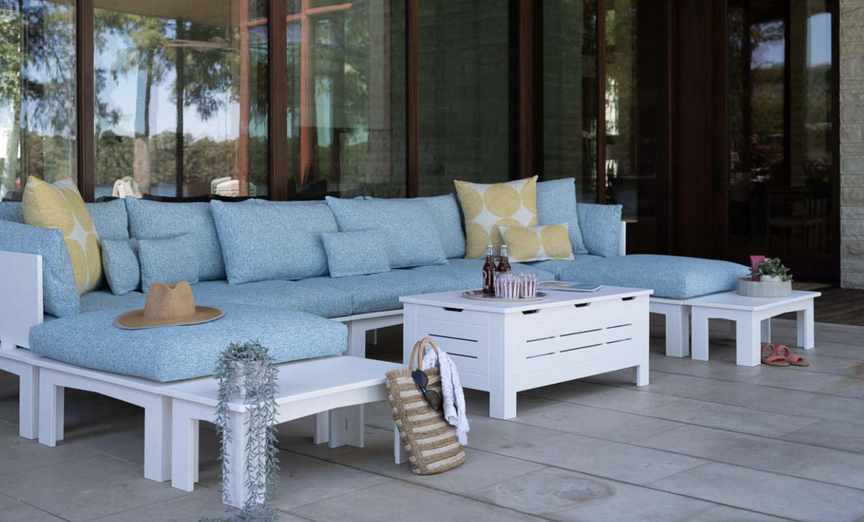 Ledge Loungers Mainstay Sectional Relaxed Middle - Grand Alfresco