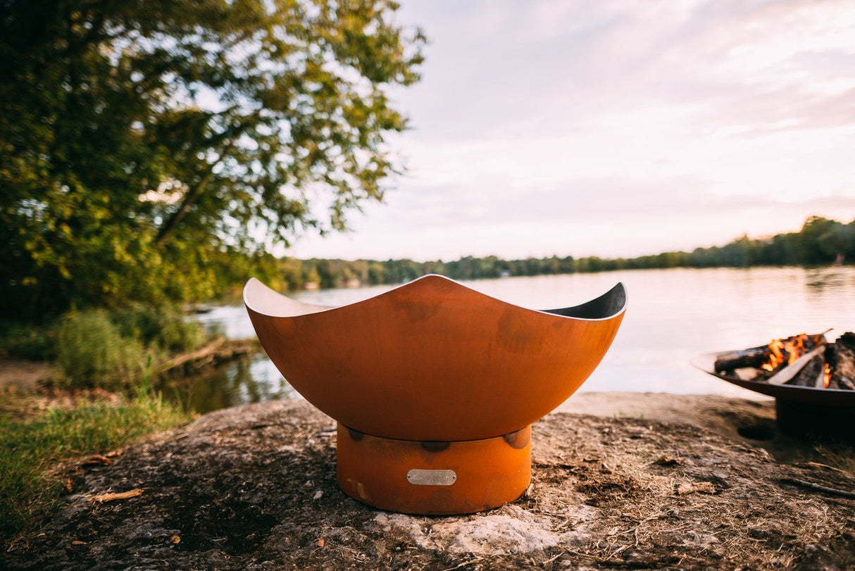 Manta Ray Fire Pit - Grand Alfresco