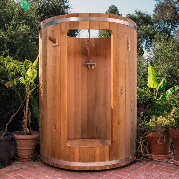 Rainbow Barrel Outdoor Shower - Knotty Red Cedar - Grand Alfresco